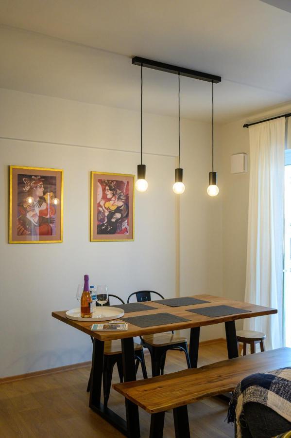 Plato 88 Lägenhet Kalamata Exteriör bild