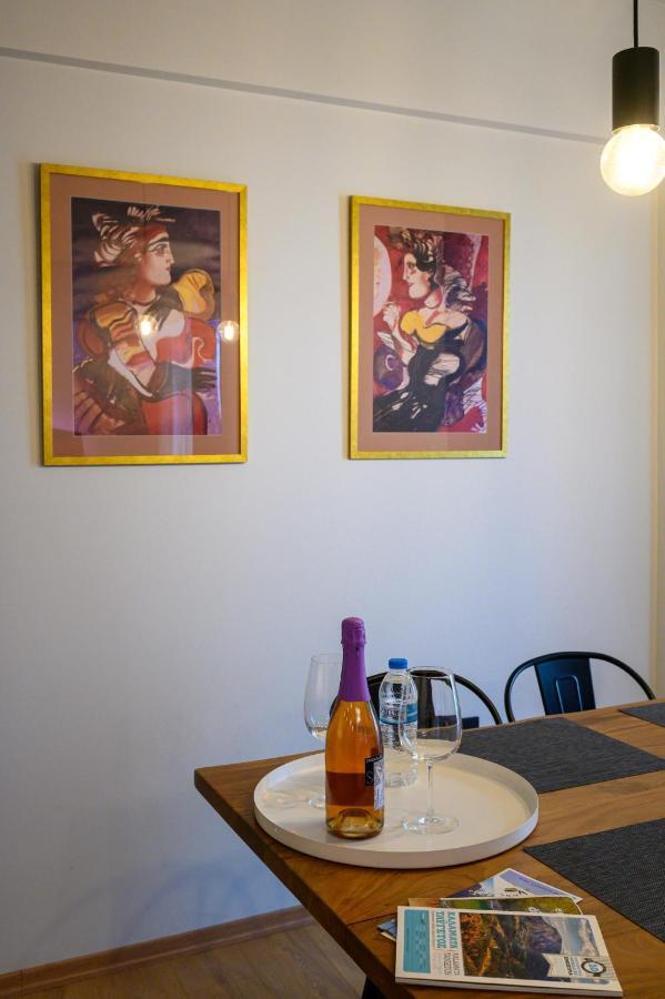 Plato 88 Lägenhet Kalamata Exteriör bild